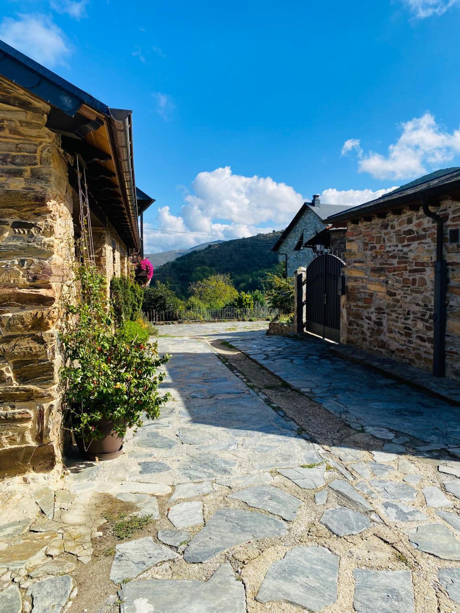 La Casita De Chocolate - Vut Le1131 Guest House Ponferrada Luaran gambar